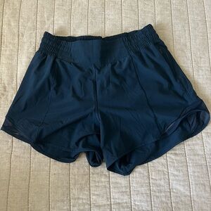 Lululemon Hotty Hot shorts - Navy Blue